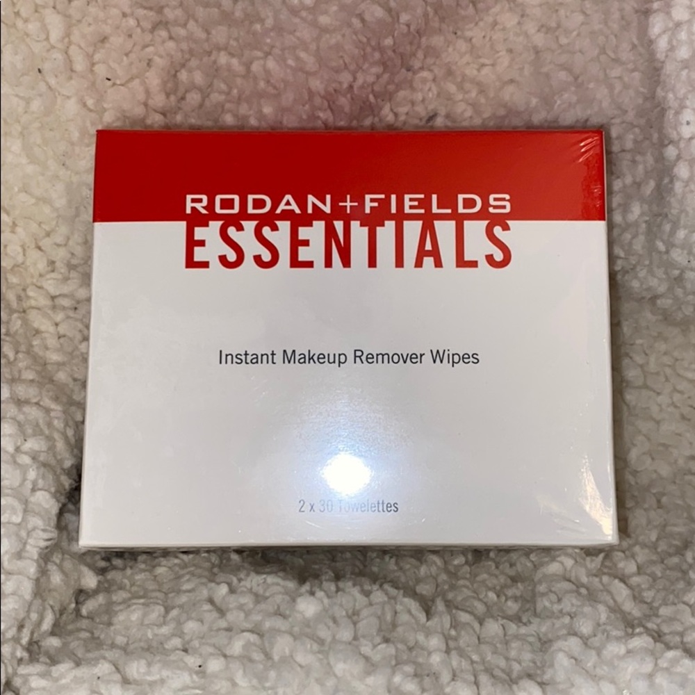 Brand New Rodan + Fields Essentials Makeup Wipes